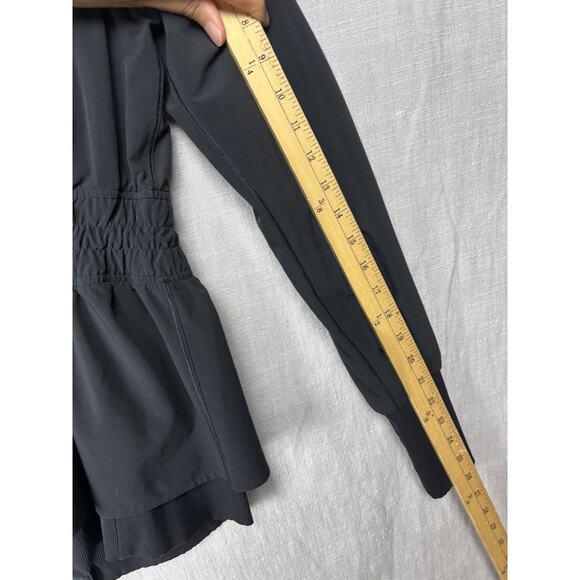 Lululemon Women Sights Seen Jacket Sz 8 Lightweight Woven Sweatwicking Black - Picture 8 of 10